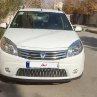 ساندرو ۹۵ سفید|خودرو سواری و وانت|آبیک, |دیوار
