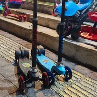 اسکوتر بچه|دوچرخه، اسکیت، اسکوتر|رشت, فلسطین|دیوار