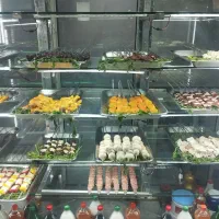 صندقدار ویتر خانم و منقل کار اقا پارکبان اقا|استخدام خدمات فروشگاه و رستوران|کرج, کیانمهر|دیوار