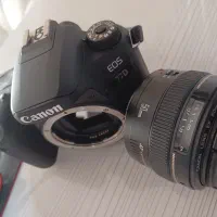 دوربین عکاسی و فیلمبرداری کنان 77D بسیار تمیز|دوربین عکاسی و فیلمبرداری|شاهینشهر, پاسداران|دیوار