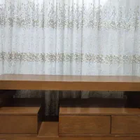 میز تلویزیون در حد نو