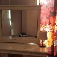 دراور +آینه+صندلی