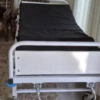 تخت بیمارستانی ۳ تکه ای