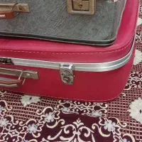 دو عدد چمدان قدیمی|کلکسیون اشیاء عتیقه|زنجان, |دیوار