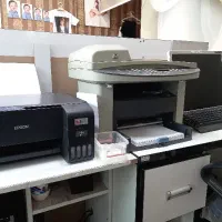 فروش تجهیزات  عکاسی وآتیلیه بالوازم باسابقه ۲۵ساله