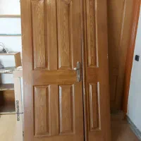 درب ورودی یک لت و نیم به عرض ۱۱۵ و گارد اهنی