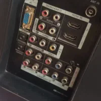 تلویزیون 32 اینچ|تلویزیون و پروژکتور|تربت‌حیدریه, حاجی یار‎|دیوار