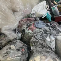 خورده پارچه و سر قیچی|لوازم خیاطی و بافتنی|یزد, |دیوار