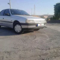 پژو ۴۰۵ مدل ۹۰ نقره ای.