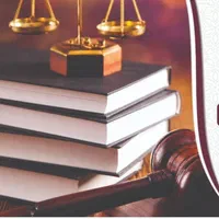 وکیل پایه یک دادگستری