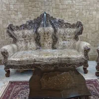 مبل سلطنتی ۹ نفره به همراه میز ناهارخوری ۸ نفره
