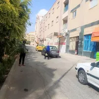 اجاره مغازه ۲۸ متری در B۴|اجارهٔ مغازه و غرفه|فولادشهر, B4|دیوار