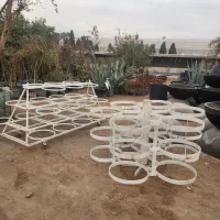 استند های بیرونی با گلدان