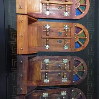 در سنتی آیینه و جا کلیدی