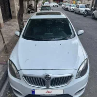 برلیانس ۱۶۵۰موتور بزرگ