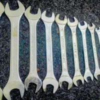 یک دست آچار