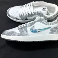 کفش ایرجردن دراگون رنگ طوسی سفید