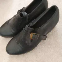 کفش سایز ۳۷و ۳۵تا ۳۶