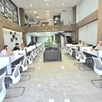 همکارخانم فعال کاردفترباتلفن محیط امن بادرآمدبالا