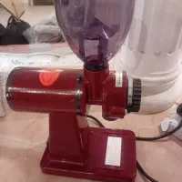 اسیاب قهوه برند barni مدل bi800  نو می باشد