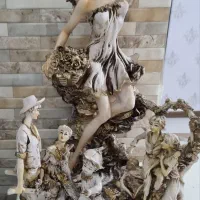 چهار مجسمه