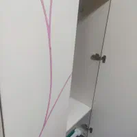 تخت و کمد دراور و یک عدد پاتختی|تخت و سرویس خواب|بیرجند, |دیوار