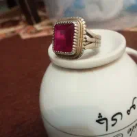 انگشتر یاقوت