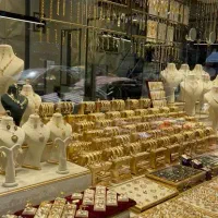 به یک خانم زرنگ و باهوش برای طلا فروشی نیازمندم