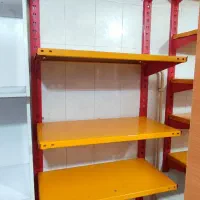 قفسه فلزی دیواری