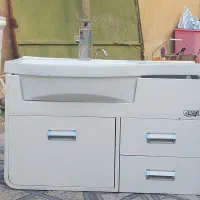 روشویی سفید.نقره ای