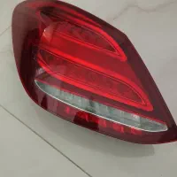 چراغ عقب بنز مدل w205 سمت چپ و چراغ جلوهیوندا i30