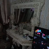 اینه وکنسول حراجج|بوفه، ویترین، کنسول|کرمانشاه, |دیوار