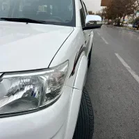 تویوتا هایلوکس 2015