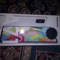 کارتون گوشی