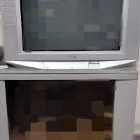 تلویزیون و میز سونی