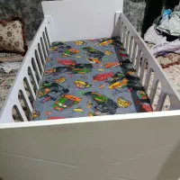 تخت خواب گهواره ای