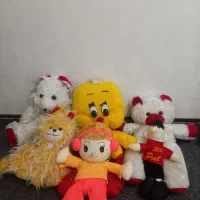 تعدادی‌عروسک درحدنو