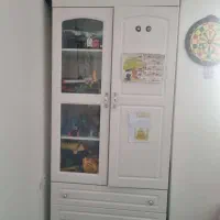 تخت و کمد بچه
