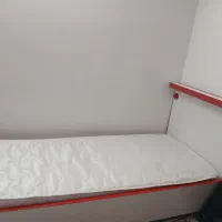 تخت  نوجوان وتشک