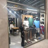 مغازه تجاری اسمان