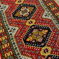 تعدادی فرش برای منزل