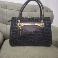 تعدادی کیف زنانه|کیف، کفش، کمربند|شیروان (خراسان), |دیوار