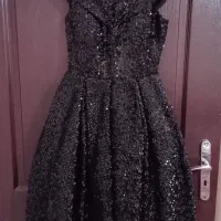 کفش و لباس مجلسی|لباس|سلماس, |دیوار