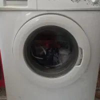 ماشین لباس شویی زانوسی