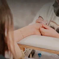 مدل جهت تکمیل آلبوم کاری کاشت وترمیم‌و‌لمینت ناخن
