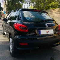 فروش ۲۰۷ مدل ۴۰۲