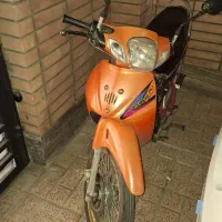 موتورسیکلت بی کلاج پیشرو ۱۲۵