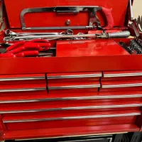 جعبه ابزار اسناپون (snap on)