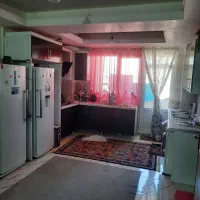 ۸۵ متر قولنامه ای طبقه سوم رو