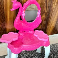 میز آرایش کودک